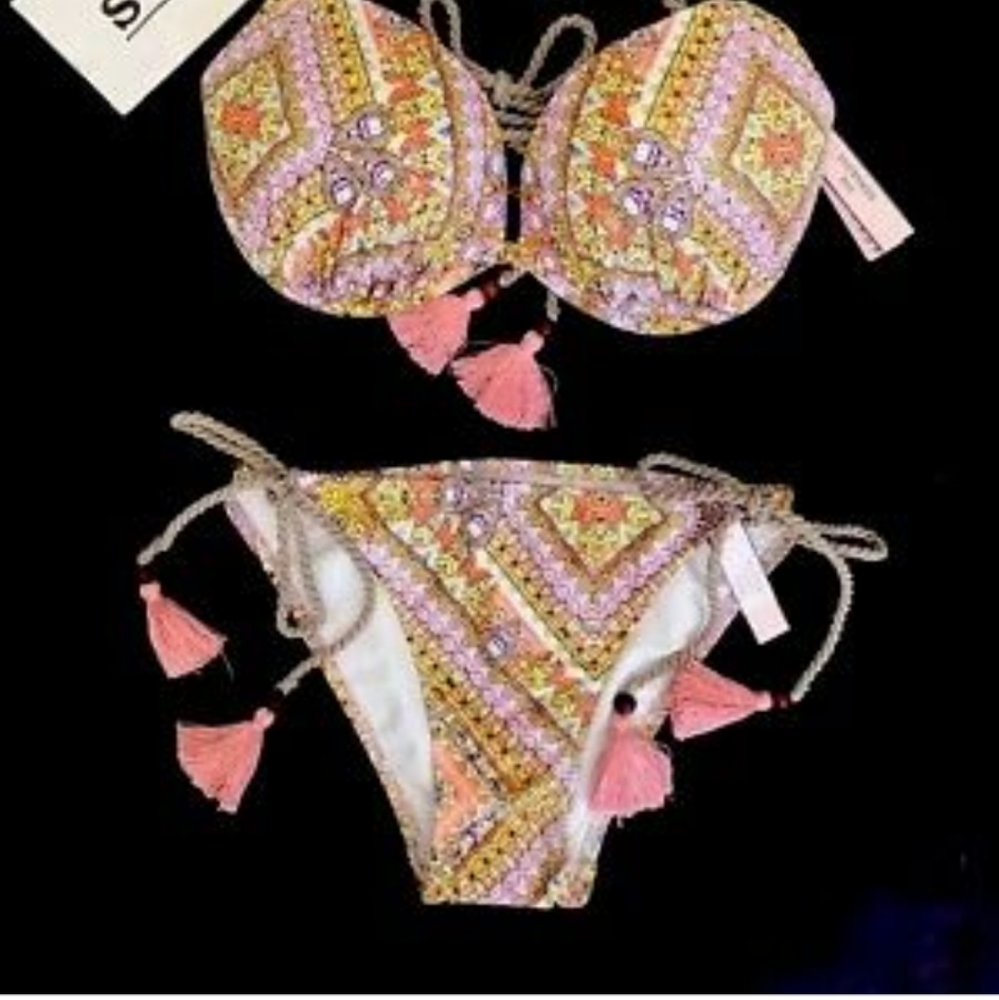 VS Push Up Tassel Bikini Top NWOT 32B